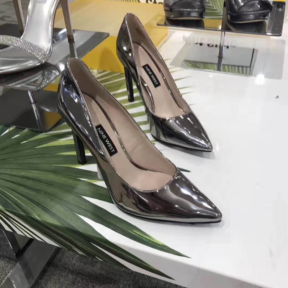 Nine West tatiana size 6